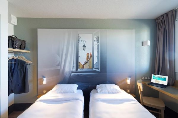 B&B Hotel CHATEAUROUX (2) Aéroport (Déols)